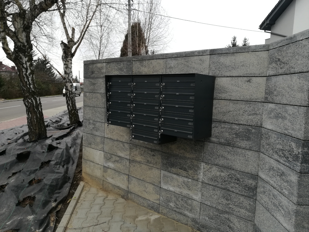 skrzynki na listy lokatorskie zewnętrzne ścienne